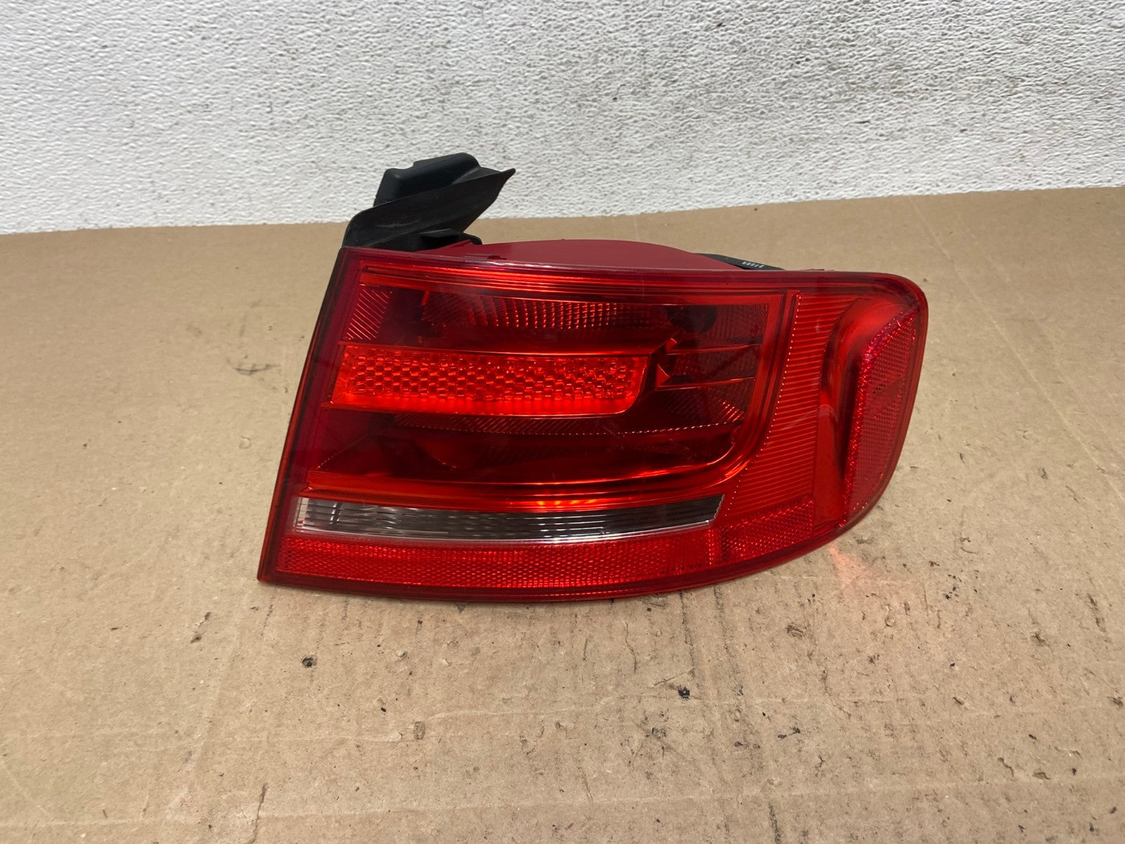 2009 to 2012 Audi A4 Sedan Right Passenger Rh Side Tail Light AE6114 LK0