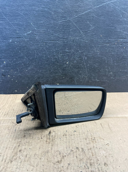1987 Mitsubishi Tredia Right Passenger Side View Door Mirror R9340 PS5