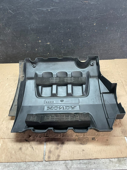 2005 to 2007 Honda Odyssey Black Engine Cover M6082 DG5