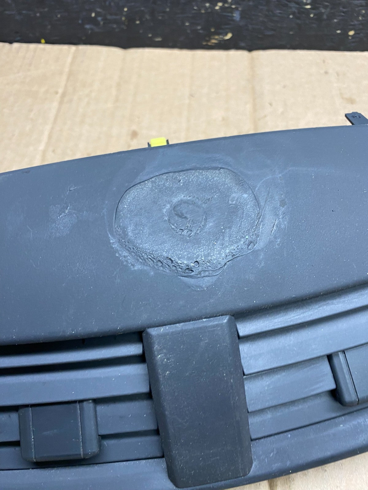 2006-2012 Toyota RAV4 Front Center Dash Air Vent Bezel 55670-42050 OEM AA4722 DG1