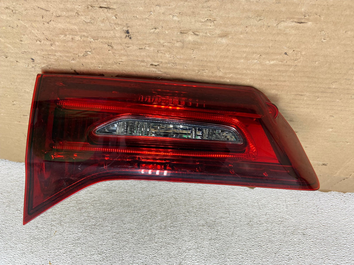 2014 to 2020 Acura Mdx Left Driver Lh Side Inner Tail Light AG8292 LK0