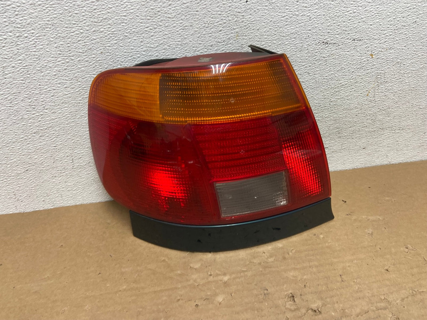 1996-1997 Audi A4 Left Driver LH Side Tail Light AD3967 LK0