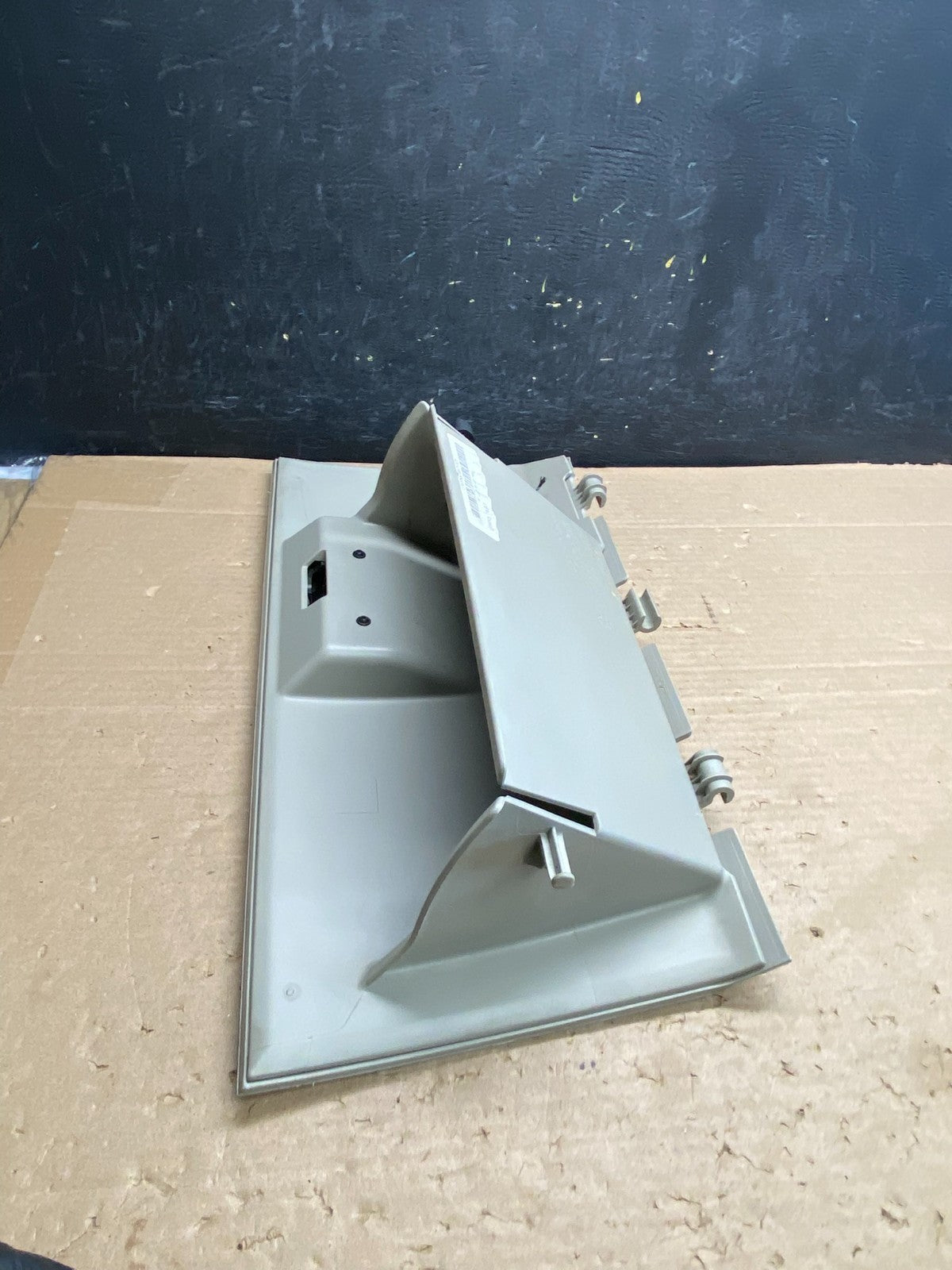 2011-2020 Dodge Grand Caravan Front Right Passenger Storage Glove Box AG8345 DG3