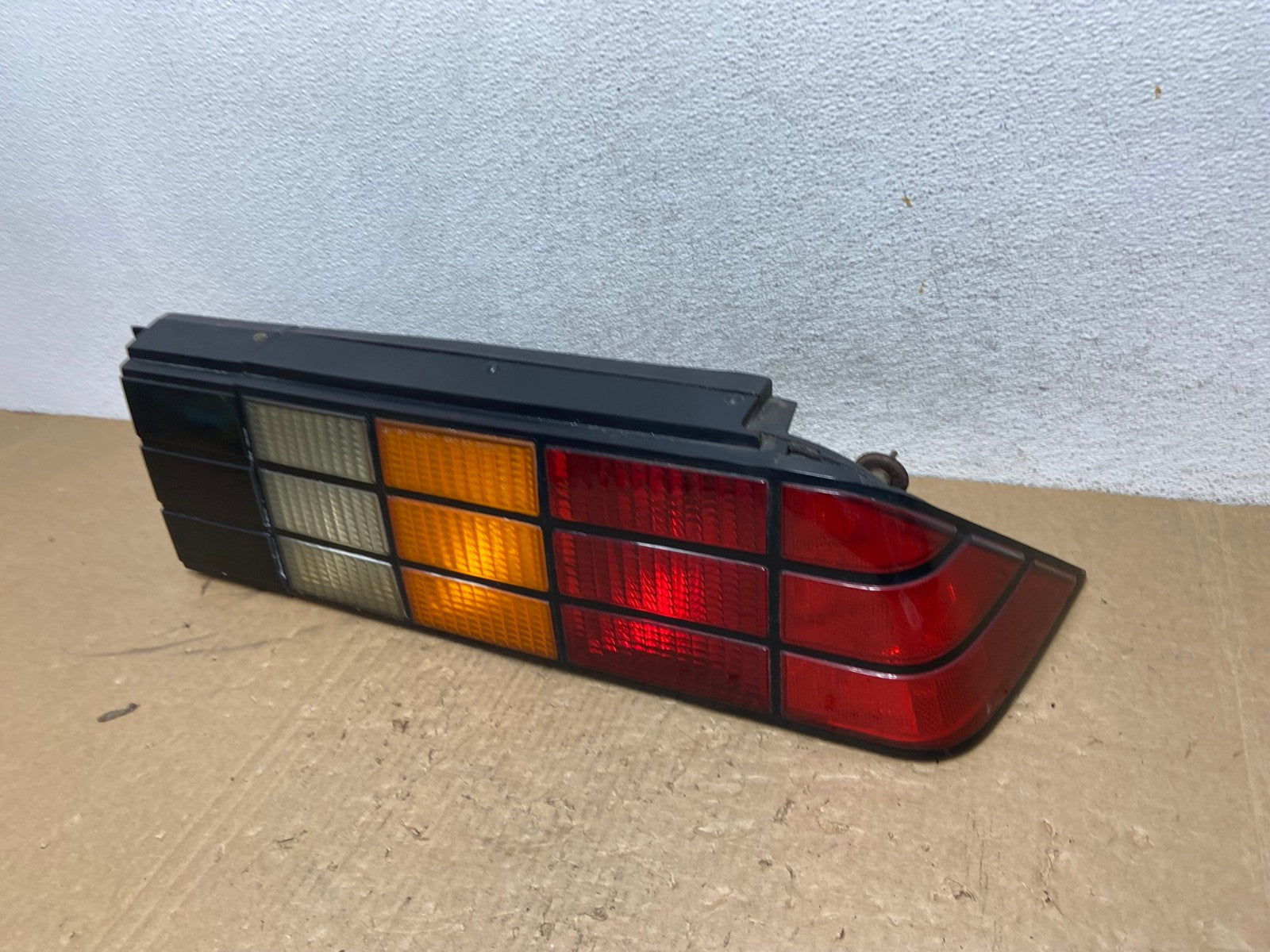 1982 to 1992 Chevrolet Camaro Right Passenger RH Side Tail Light AG1169 LK1
