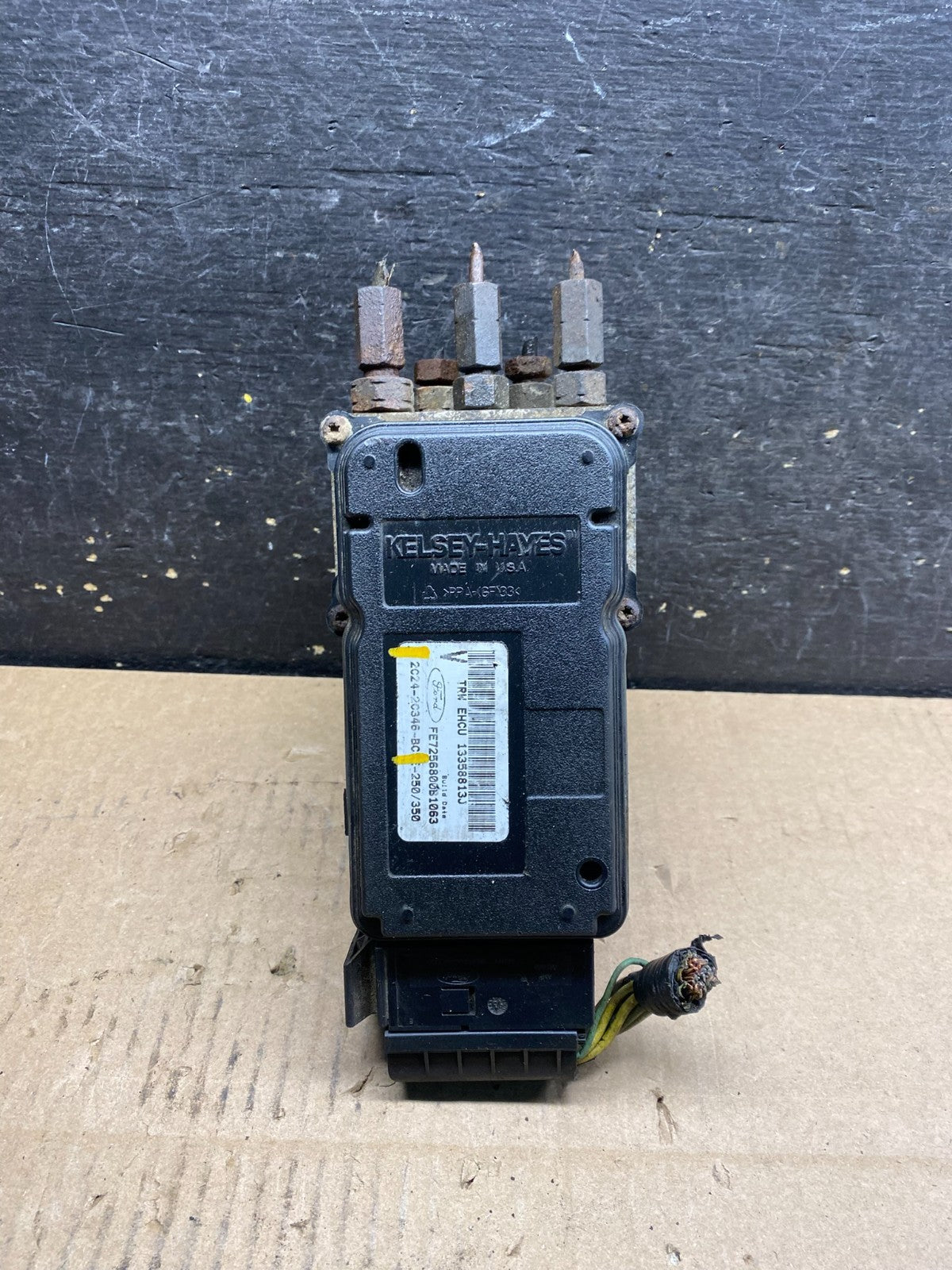 2003 2007 Ford E250 E350 Anti-Lock ABS Antilock Brake Pump U8913 PS0