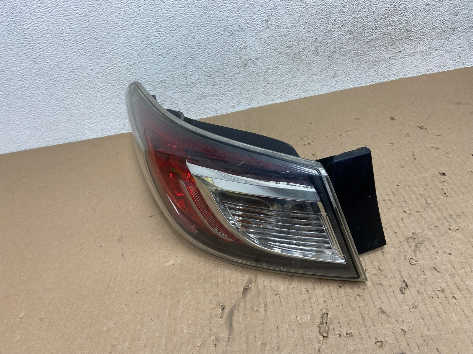 2010 2011 2012 2013 Mazda 3 Left Driver Lh Side Tail Light AE7360 LK1
