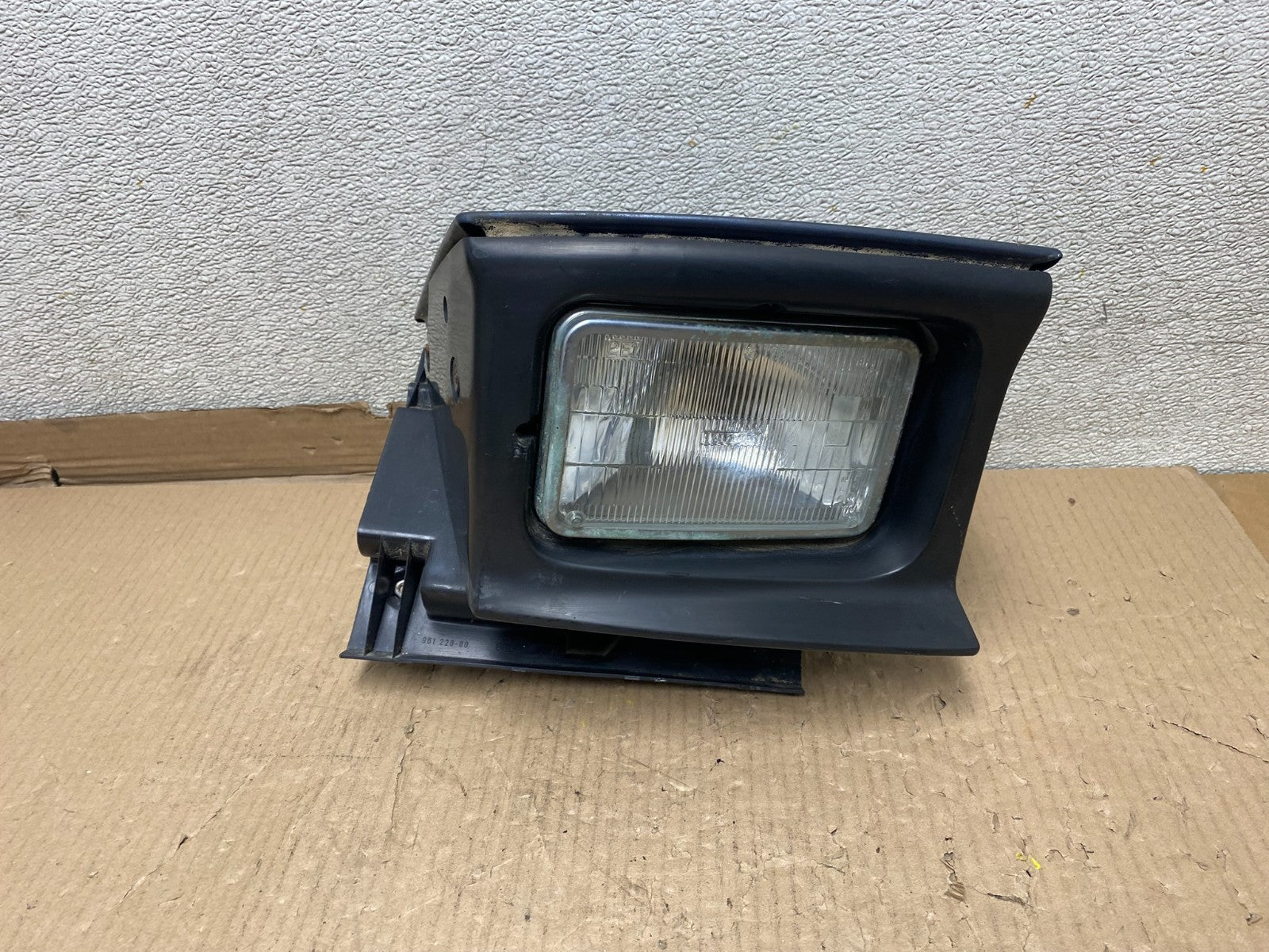 1991 1992 1993 Mercury Capri Right Passenger RH Side Halogen Headlight U2718 DW0
