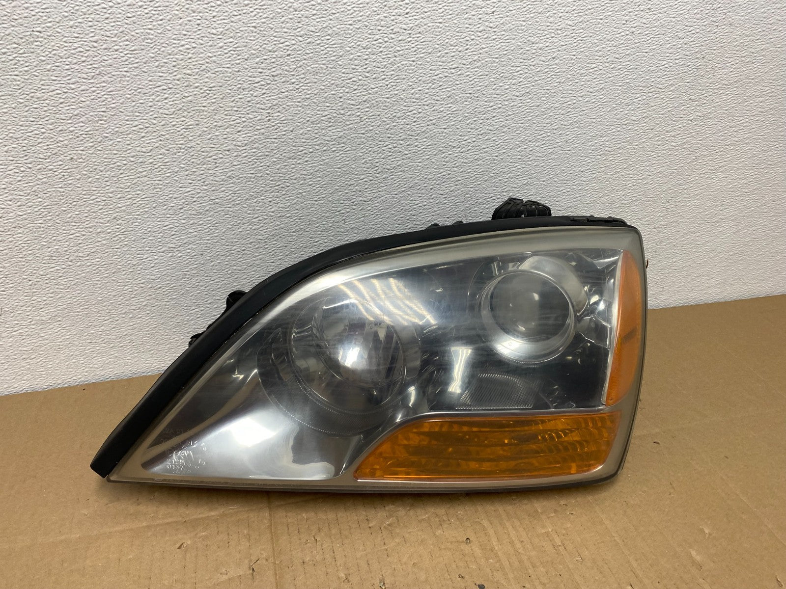 2007 2008 2009 Kia Sorento Left Driver LH Side Headlight Halogen AB8125 DW0