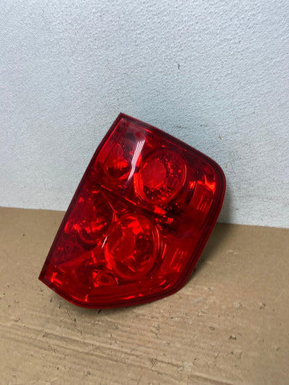 2003 2004 2005 Honda Pilot Right Passenger RH Side Tail Light AD4069 LK1