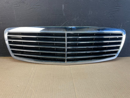 2003 to 2006 Mercedes Benz E-Class Front Upper Grill Grille AC19360