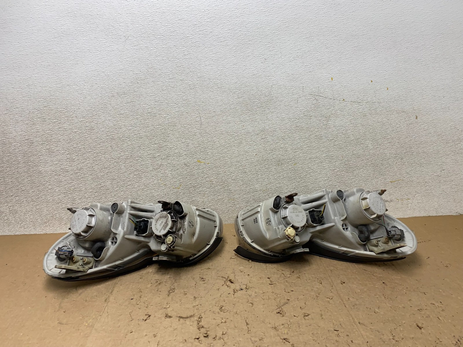 2002 - 2005 Hyundai Sonata Left+Right Headlights Halogen Oem X2609 DW10