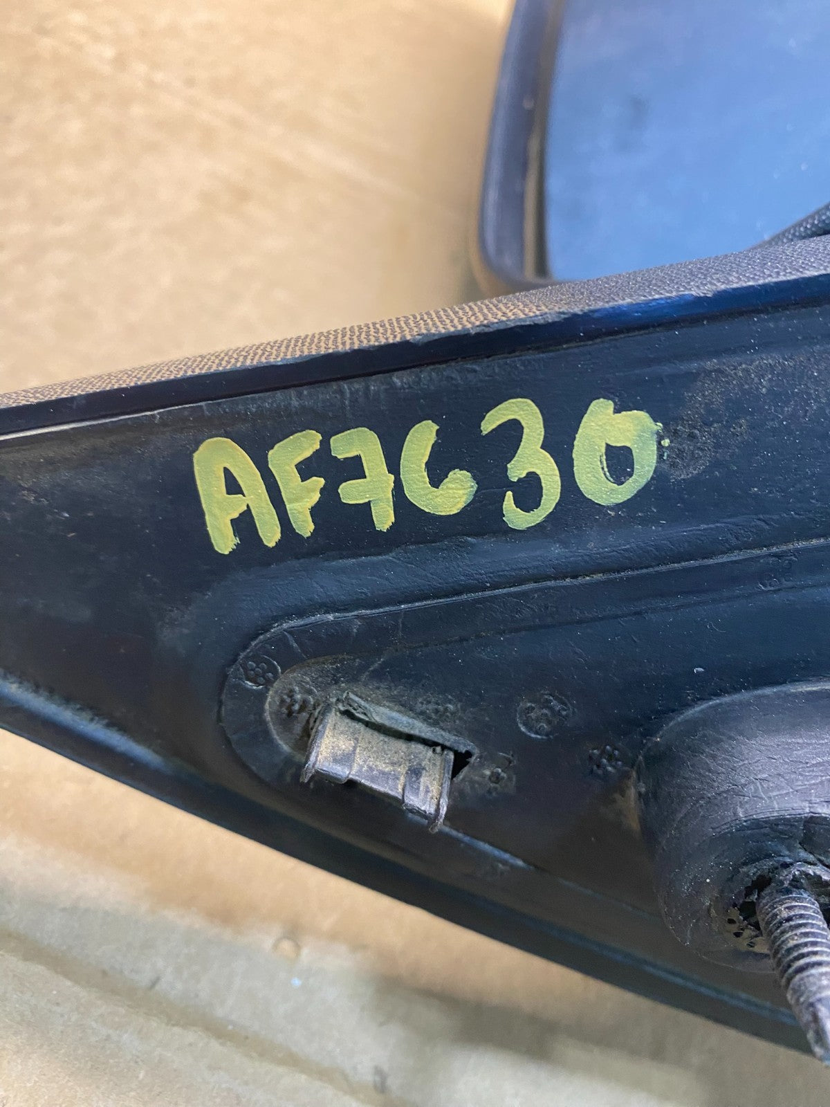 2006 to 2010 Ford Fusion Milan Right Passenger View Door Mirror af7630 DG11
