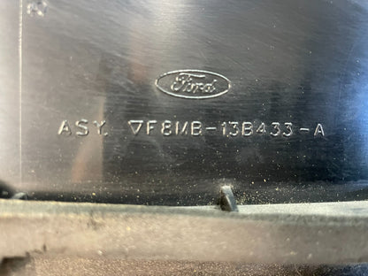 1998 to 2002 Mercury Grand Marquis Trunk Lid Center Tail Light ad8580 DG5