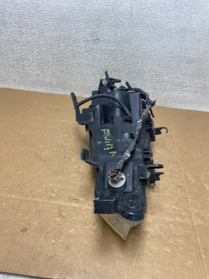 2011 to 2014 Nissan Murano Headlight Right Passenger Rh Oem Halogen V4981 DW12