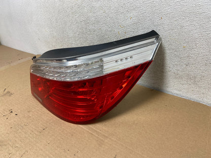 2008 2009 2010 BMW 5 525i 530i Right Passenger Rh Tail Side Light AH4450 DW2