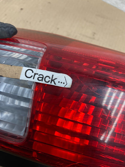 2002 2003 2004 Honda Crv Cr-v Left Driver Lh Tail Light AI9619 LK5