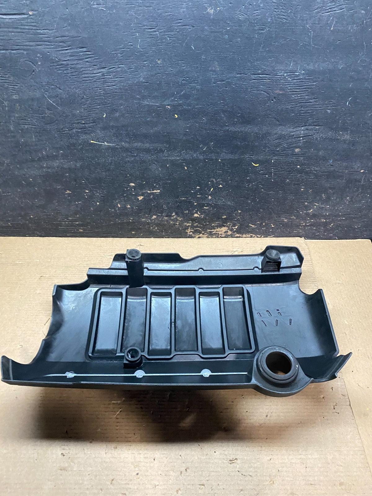 2012 to 2017 Buick Enclave Engine Motor Cover Oem v7061 DG5