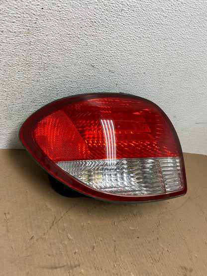 2000 2001 Hyundai Tiburon Left Driver LH Side Tail Light ad7673 DG2