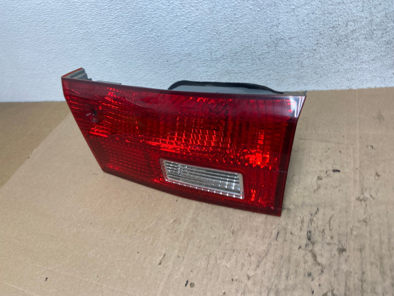 2005 Honda Accord Sedan Right Passenger Inner Tail Light AE6450 LK1