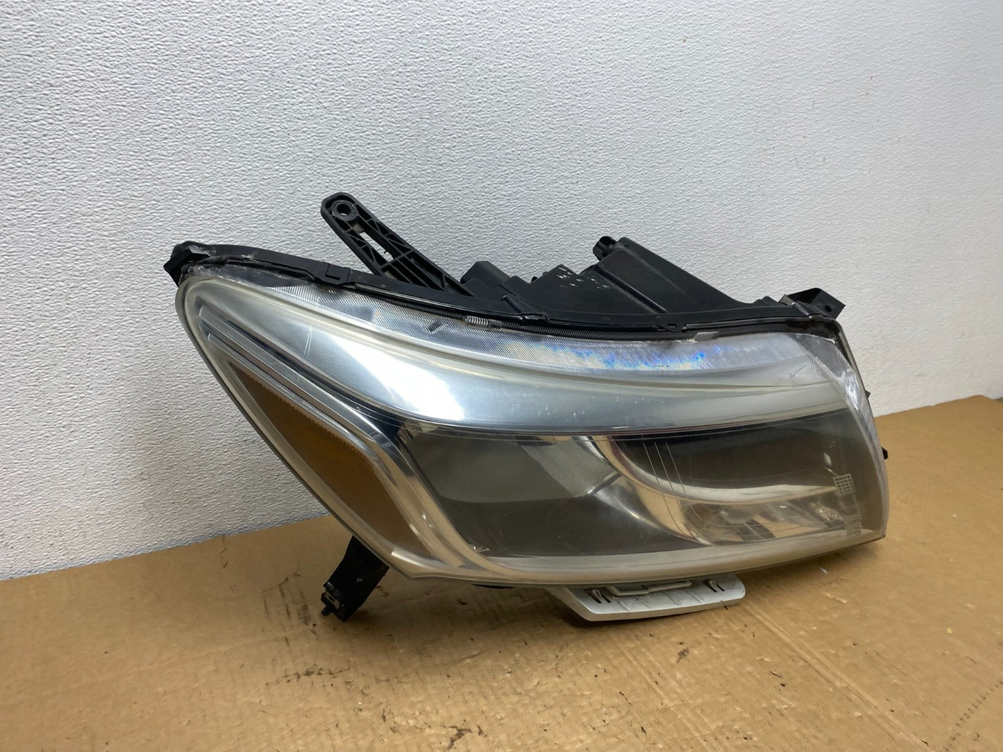 2013 to 2016 Nissan Pathfinder Right Passenger RH Side Headlight AC7724 DW2