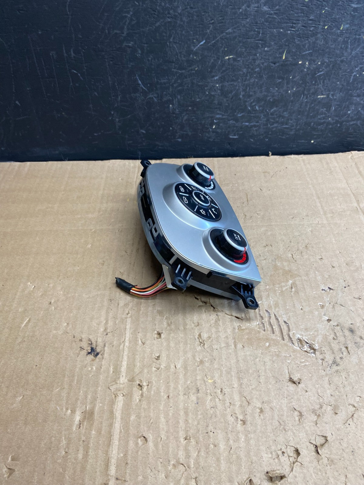2010 2011 2012 Hyundai Santa Fe Automatic Climate AC Heater Control OE AE1824 DG2