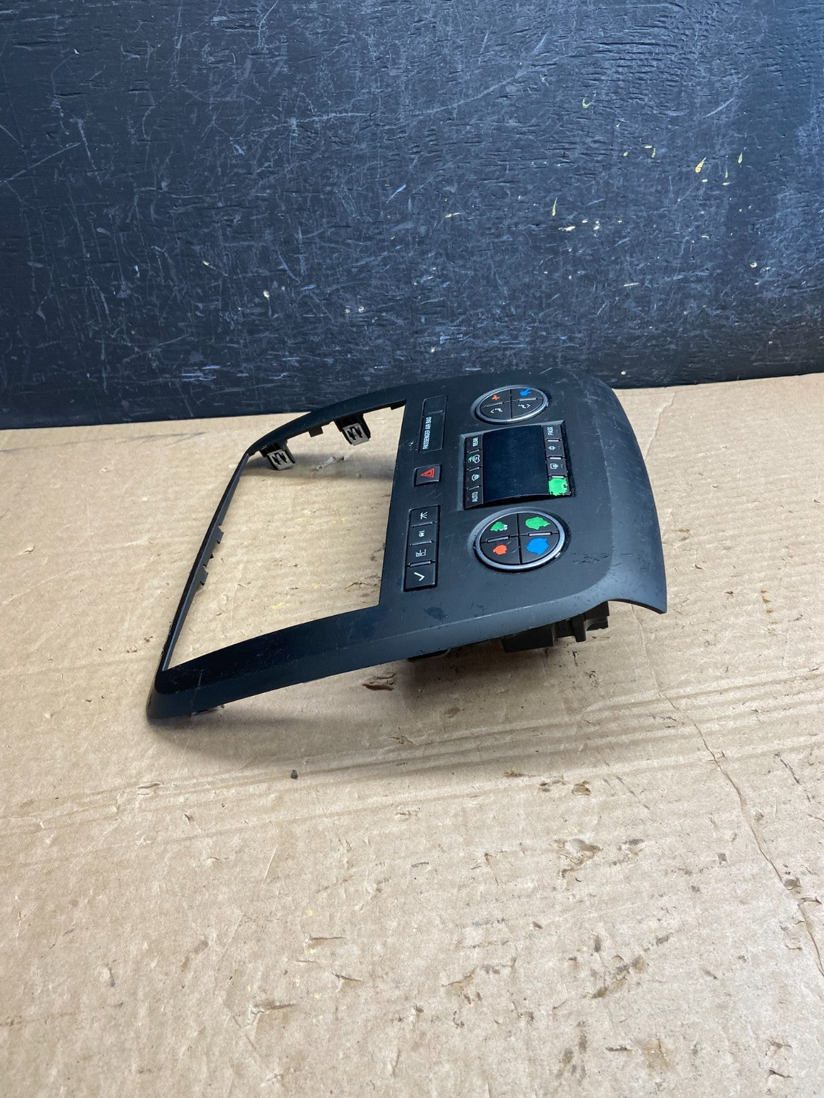 2008 to 2012 Buick Enclave AC Heater Climate Control Unit AF2188 DG1