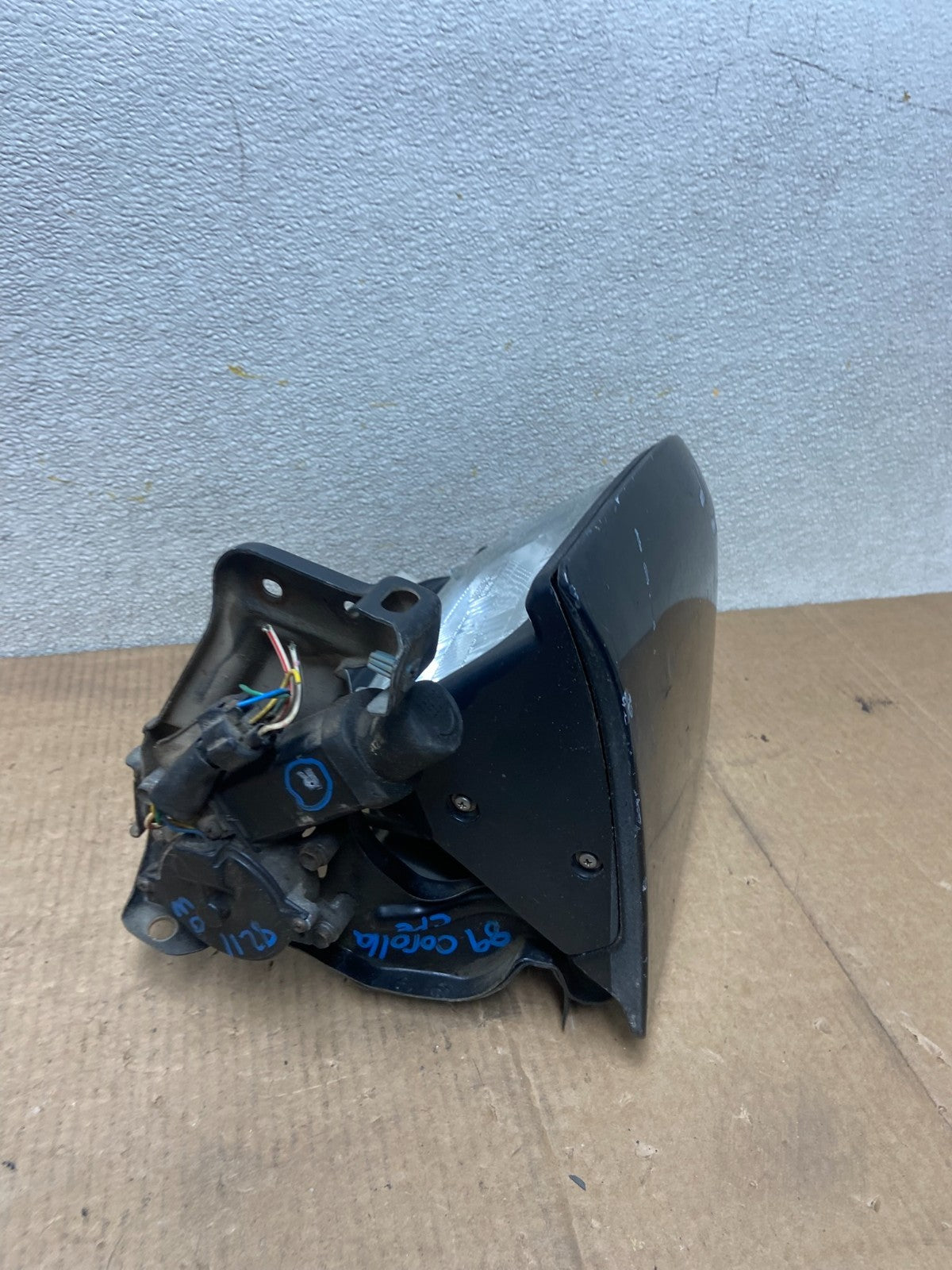 1988 to 1991 Toyota Corolla Coupe AE92 SR5 GTS Right Side Headlight AA62635