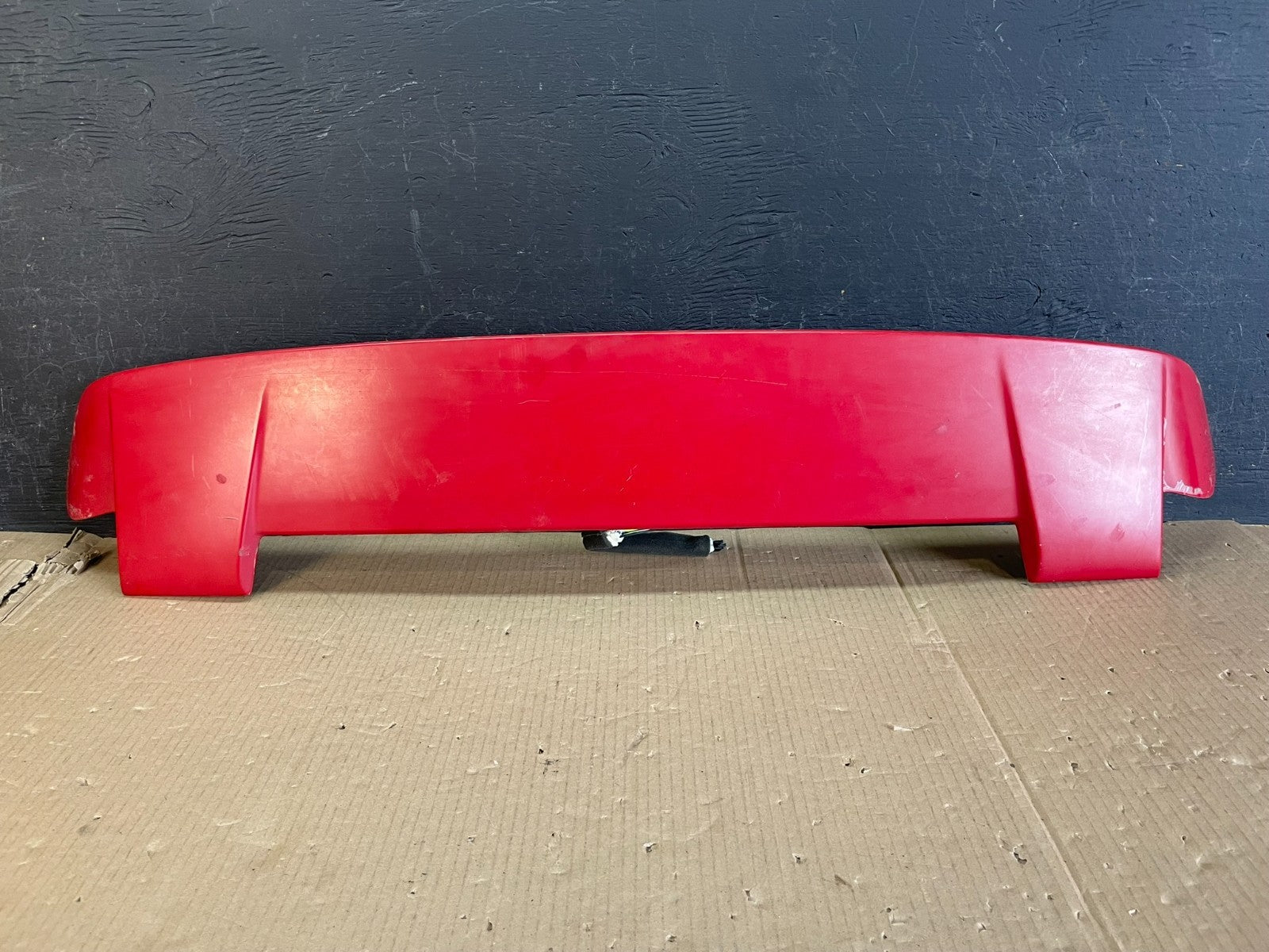 2005 to 2009 Kia Spectra5 Spoiler Wing Brake Third 3RD Light AE3682 DG0