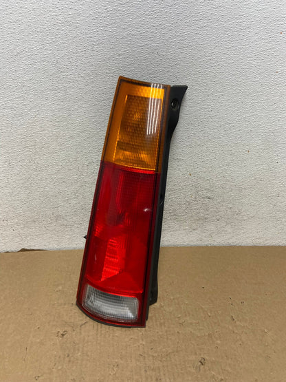 1997 1998 1999 2000 2001 Honda Crv Cr-v Left Driver Lh Tail Light AF7408 LK0