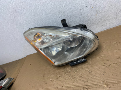 2009-2013 Nissan Rogue Right Passenger Xenon HID Headlight AD4366 DW1