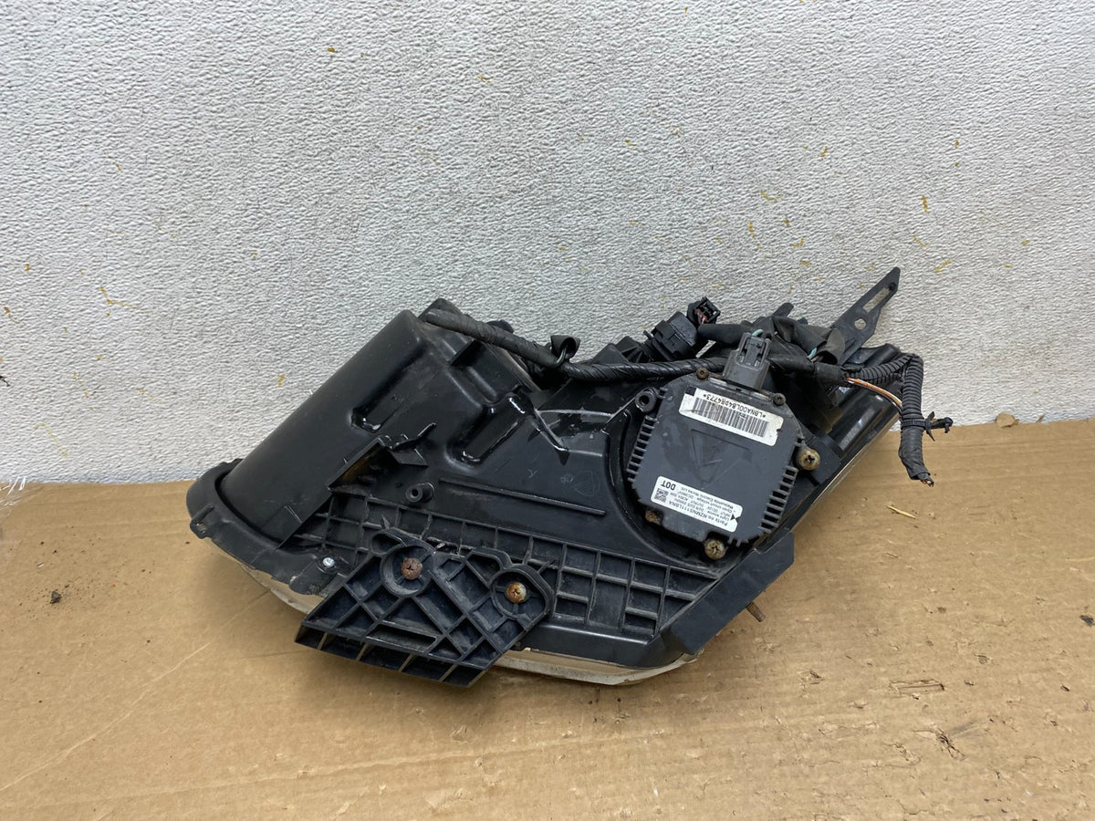 2009-2013 Nissan Rogue Right Passenger Xenon HID Headlight AH9004 DW7