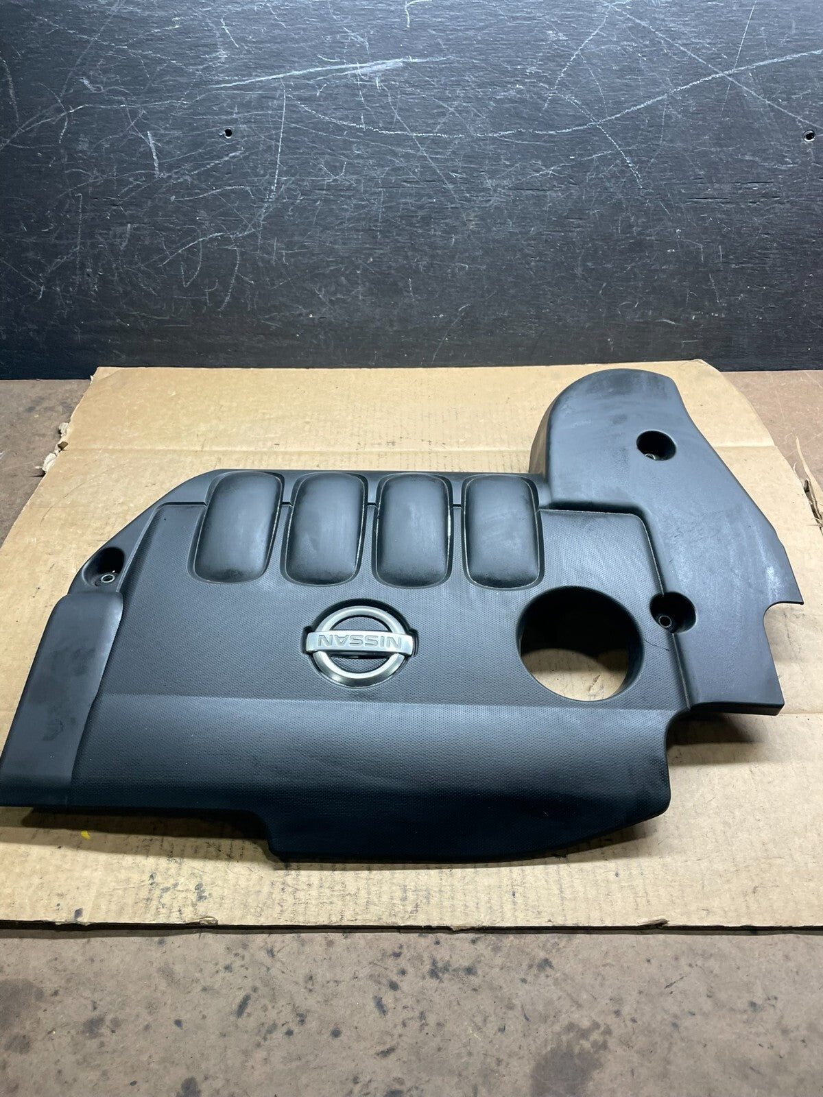 2007 to 2013 Nissan Altima 2.5 L Engine Cover L3695 DG0