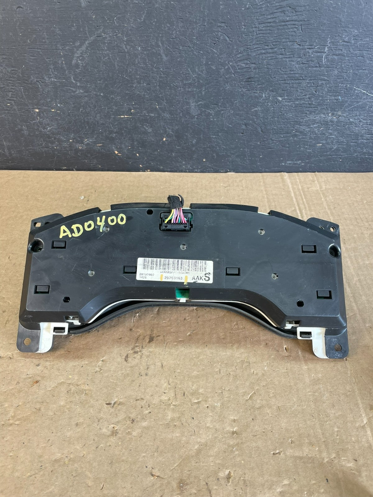 2010 - 2012 Chevrolet Express 2500 3500 Speedometer Cluster Gauge AD0400 DG6