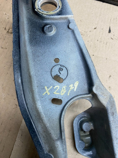 2020 to 2023 Ford Explorer Left Driver LH Upper Tic Bar Oem X2879 DG6