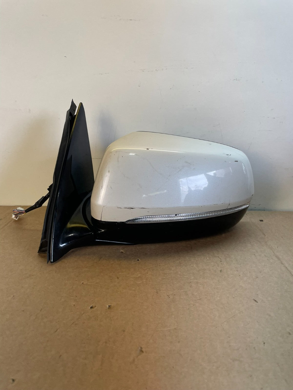 2014 to 2016 Acura MDX Left Driver LH Power Door Mirror AH6180 DW0