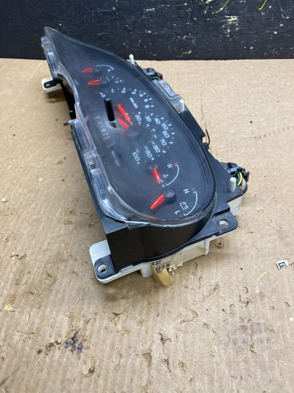 2006 Ford E350 Gauge Speedometer Cluster OEM Z4374 DG2