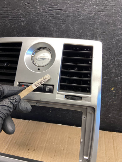 2005 to 2007 Chrysler 300 Dash Heater A/C Climate Control Radio Panel ae1999 DG2
