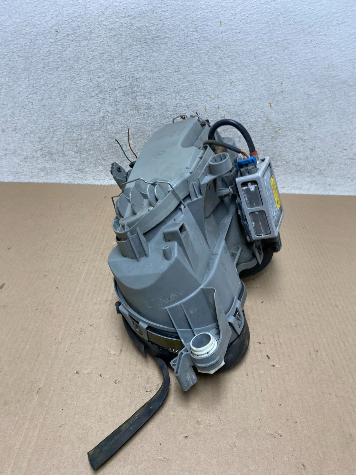 1996-1999 Mercedes E E320 E430 Right Passenger Xenon HID Headlight AJ2420 DW8