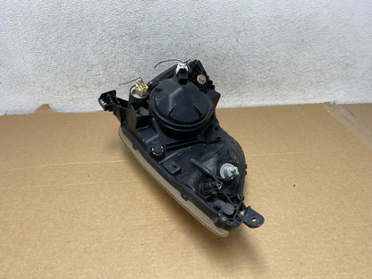 2004 - 2005 Toyota Prius Right Passenger RH Side Headlight Xenon Hid AH7736 DW9