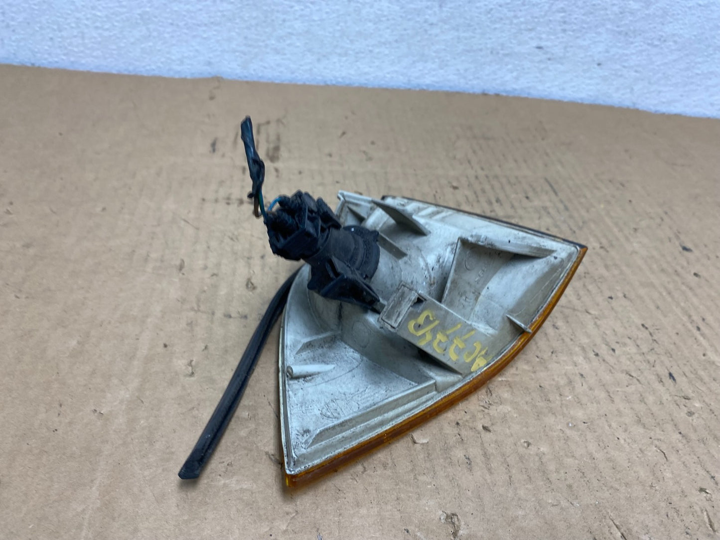 1992-1999 BMW 3 Series M3 Coupe Convertible Left Driver Turn Signal AC7743 DG5