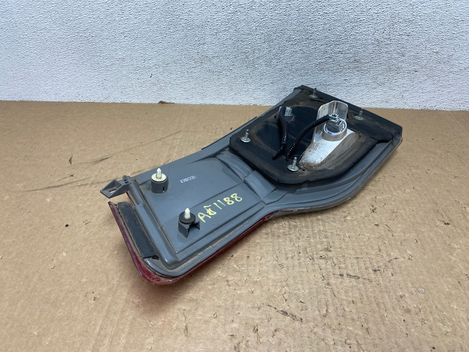 2008 to 2010 Honda Odyssey Left Driver LH Side Tail Light Inner AG1188 LK6