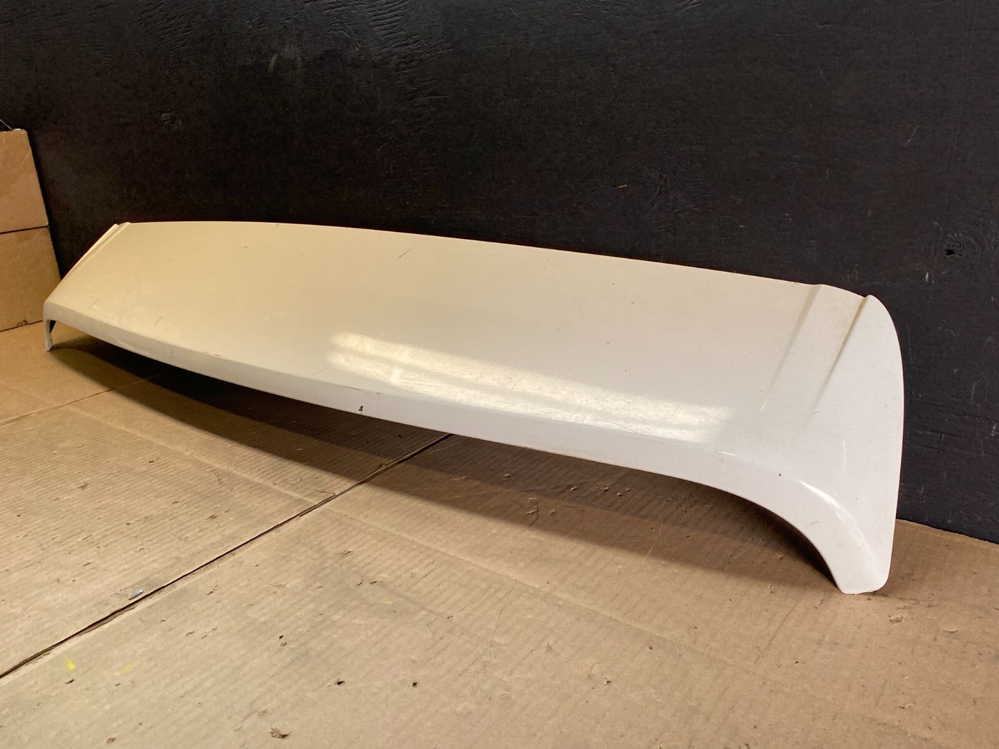 2003 to 2006 Porsche Cayenne Rear Spoiler Third Brake Light Wing OEM C9747 DG12