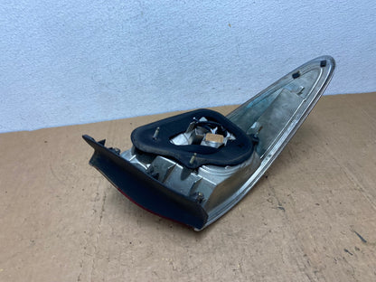 2005 - 2006 Lexus ES330 Right Passenger Side Tail Light AD0503 LK4