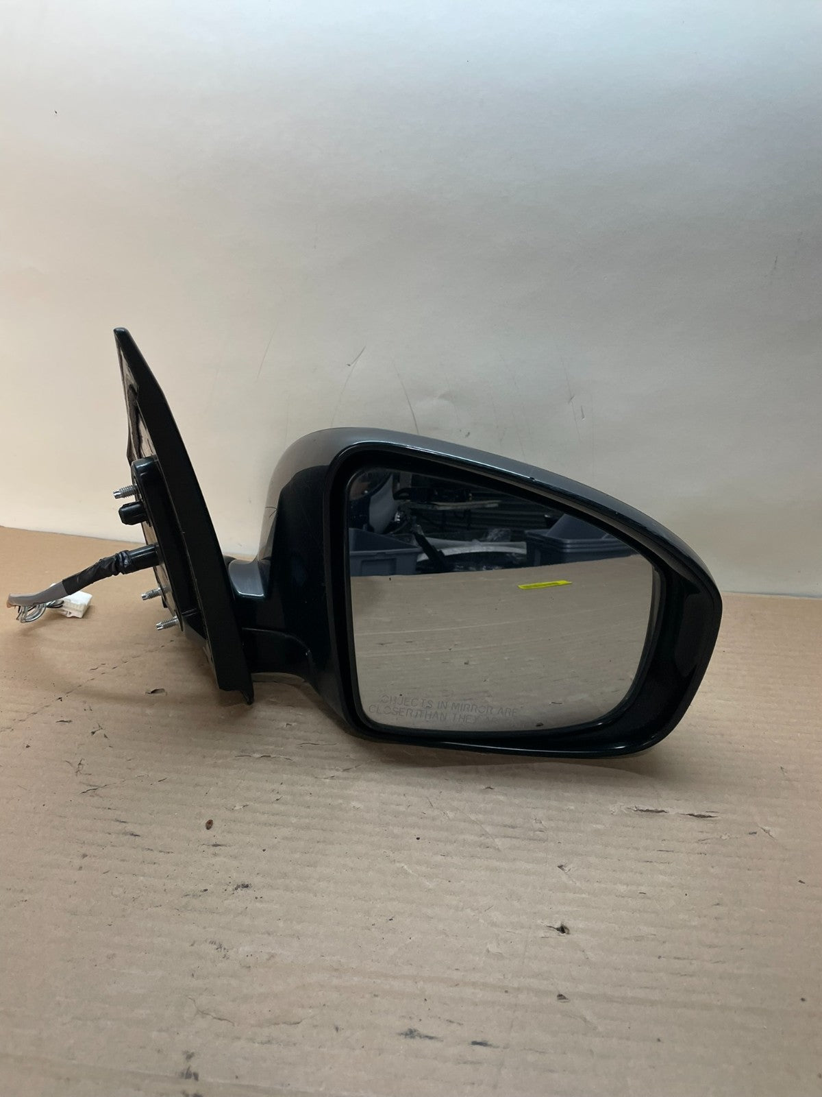 2009 to 2014 Nissan Murano Right Passenger Side View Door Mirror AH8733 DG8
