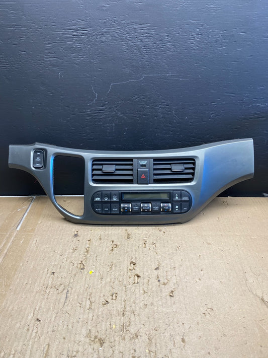 2005 to 2010 Honda Odyssey  Radio Climate Control Dash Trim Bezel ab5706 DG0