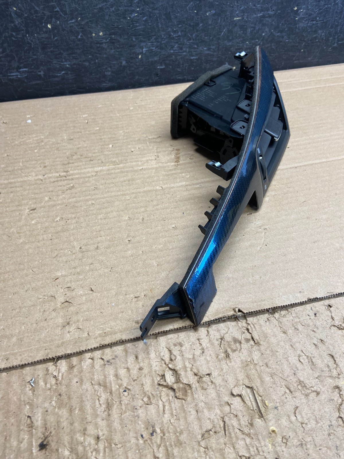 2014-2018 Infiniti Q50 Right Passenger Center Dash Air AC A/C Vent AG0228 DG2