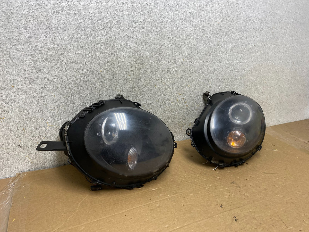 2007 to 2013 Mini Cooper Left+Right Set LED Black Headlights AH8362 DG1