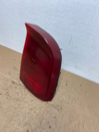 1992-1995 Oldsmobile Cutlass Supreme Convertible Right RH Tail Light AC0137 LK1