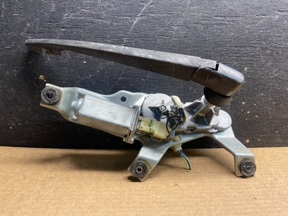 2005 to 2009 Subaru Legacy Outback Rear Windshield Wiper Motor AA06530