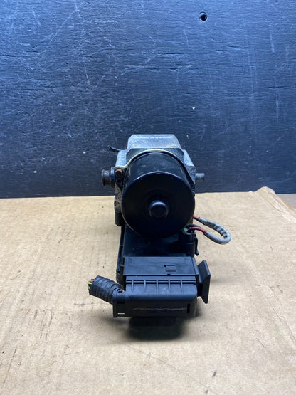 2004 2007 Ford E250 E350 Econoline Anti-Lock ABS Antilock Brake Pump AH7216 DW3